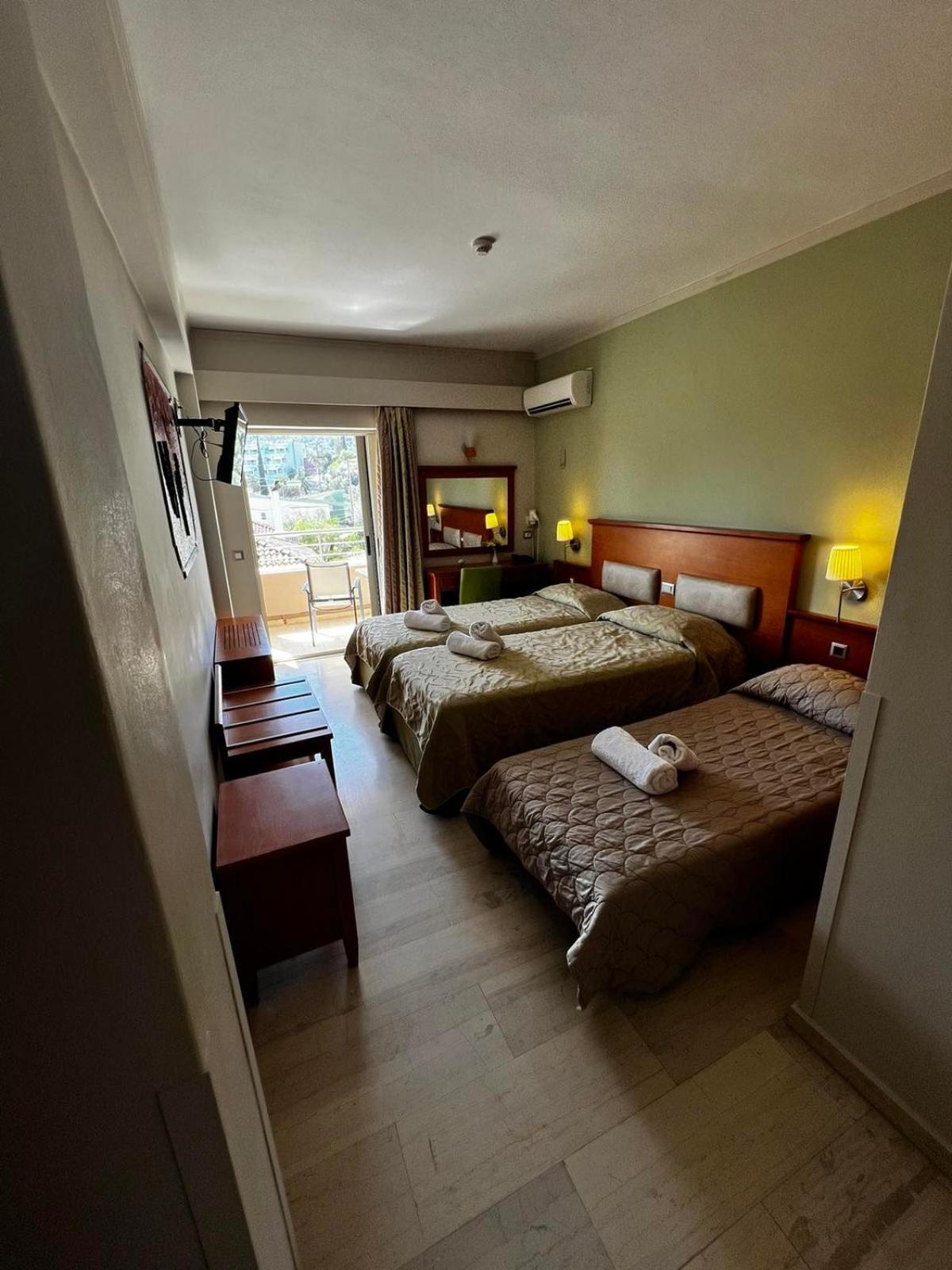تولو Paradise Lost Hotel-Apartments المظهر الخارجي الصورة